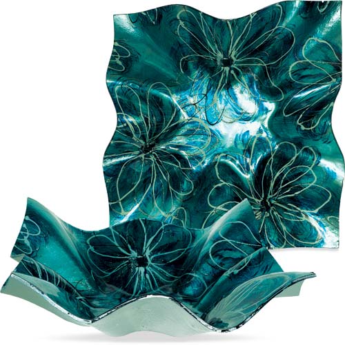 Sapphire Floral 13in Square Ripple Plate 
